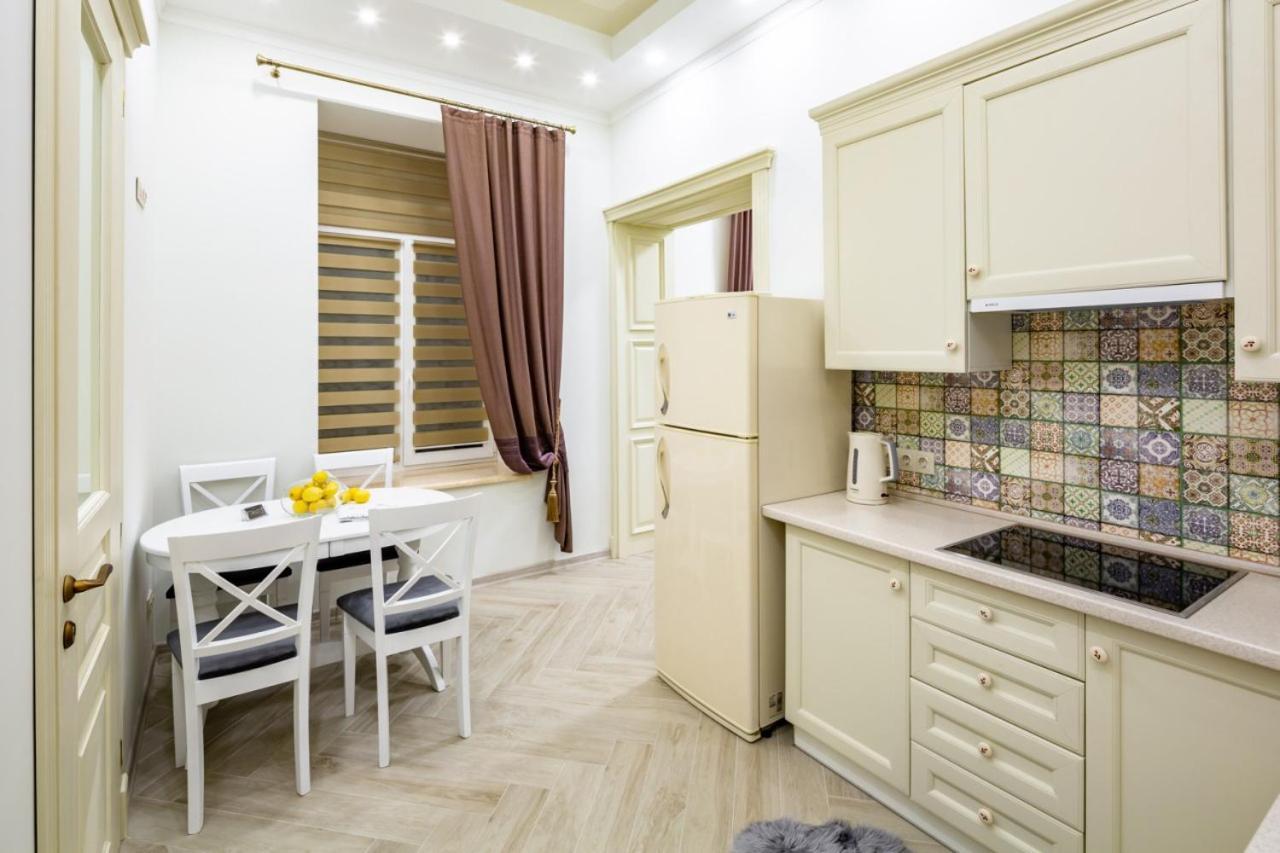 Avangard Sholom Aleikhem 1 Apart Lviv Dış mekan fotoğraf