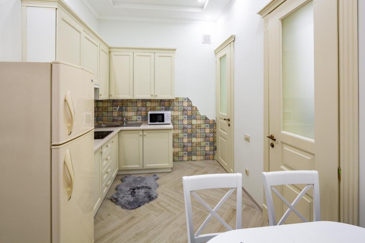Avangard Sholom Aleikhem 1 Apart Lviv Dış mekan fotoğraf
